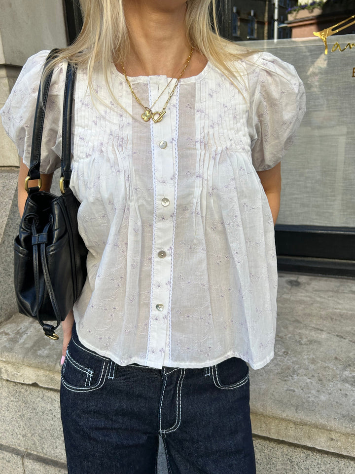 Poppy Blus - Vit & Lila