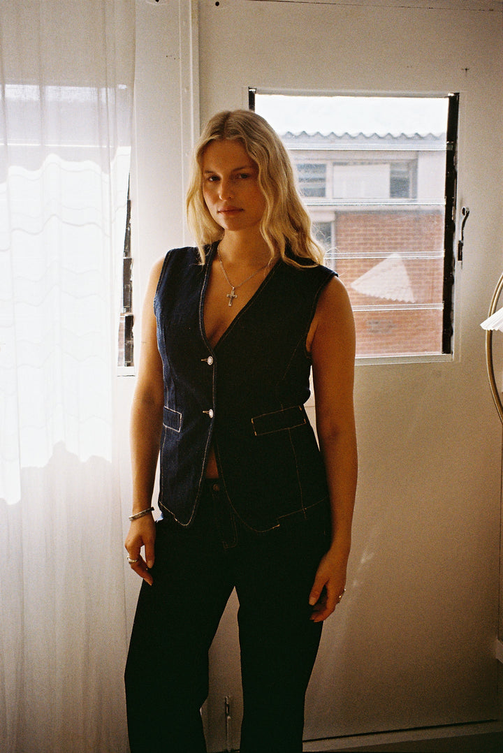 Hani Waistcoat - Dark Wash